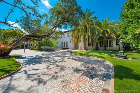 4800 Pine Dr, Miami, FL 33143 photo 4