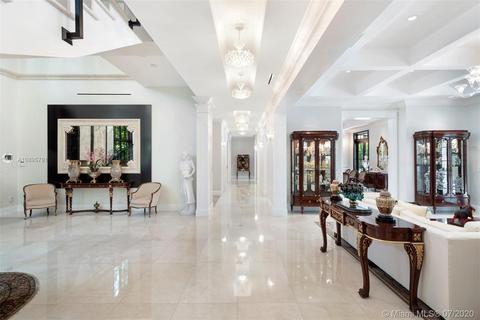 4800 Pine Dr, Miami, FL 33143 photo 7