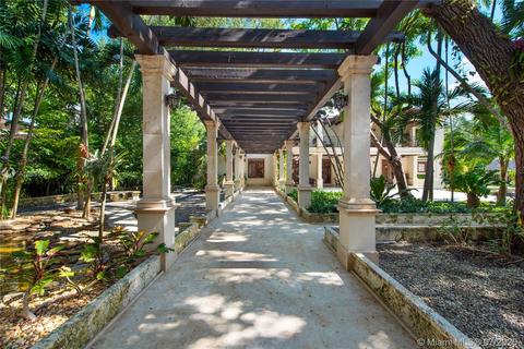 4800 Pine Dr, Miami, FL 33143 photo 41