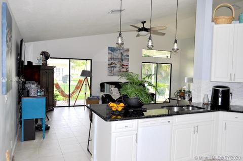 2756 SW Regency Rd, Stuart, FL 34997 photo 8