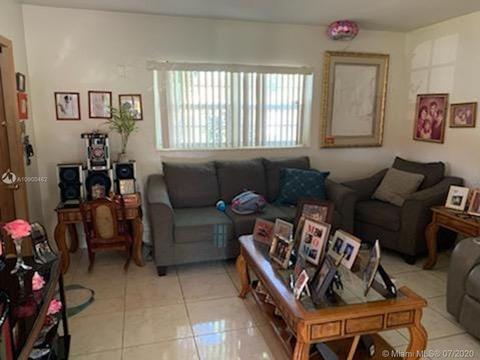 290 E 61 St, Hialeah, FL 33013 photo 4