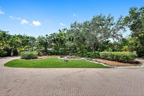 7825 SW 122nd St, Pinecrest, FL 33156 photo 8