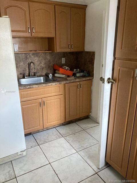 Undisclosed, Hialeah, FL 33012 photo 7