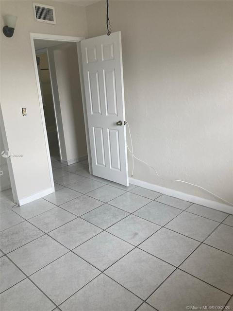Undisclosed, Hialeah, FL 33012 photo 25