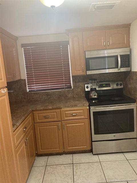 Undisclosed, Hialeah, FL 33012 photo 18