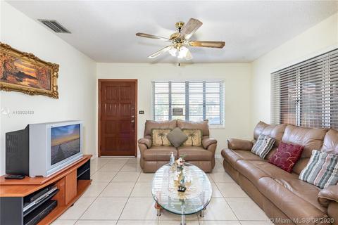 125 E 5th St, Hialeah, FL 33010 photo 7