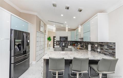 7237 W 29th Ln, Hialeah, FL 33018 photo 17