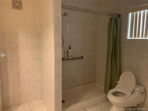 611 E 18th St, Hialeah, FL 33013 photo 14
