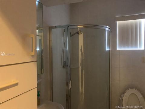 611 E 18th St, Hialeah, FL 33013 photo 8