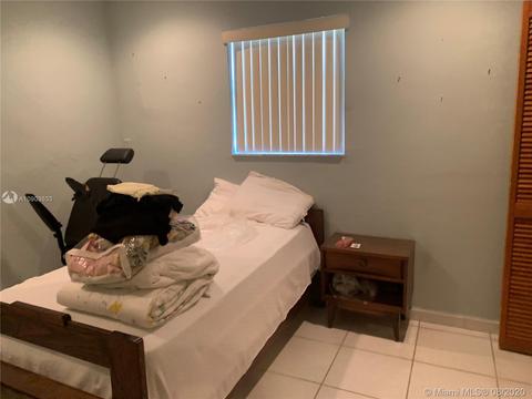 611 E 18th St, Hialeah, FL 33013 photo 9