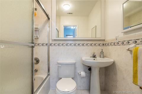 630 E 59th St, Hialeah, FL 33013 photo 17