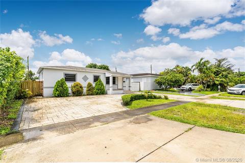 630 E 59th St, Hialeah, FL 33013 photo 2