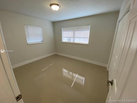 1200 NW 88th St, Miami, FL 33147 photo 11