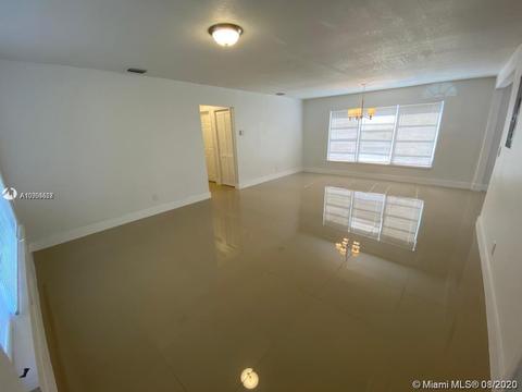 1200 NW 88th St, Miami, FL 33147 photo 4