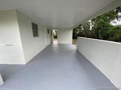 1200 NW 88th St, Miami, FL 33147 photo 3