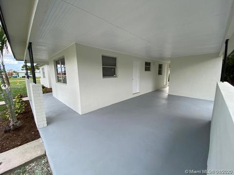 1200 NW 88th St, Miami, FL 33147 photo 2