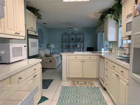 9849 SW 221st St, Cutler Bay, FL 33190 photo 8