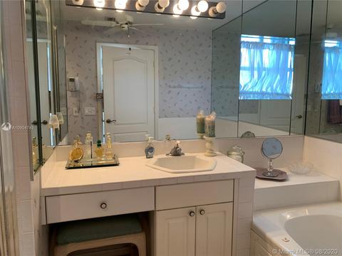 9849 SW 221st St, Cutler Bay, FL 33190 photo 16