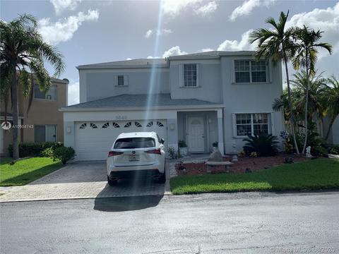 9849 SW 221st St, Cutler Bay, FL 33190 photo 1
