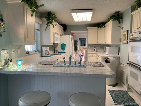 9849 SW 221st St, Cutler Bay, FL 33190 photo 10