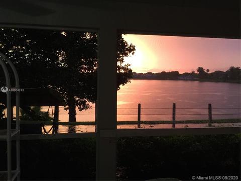 9849 SW 221st St, Cutler Bay, FL 33190 photo 3