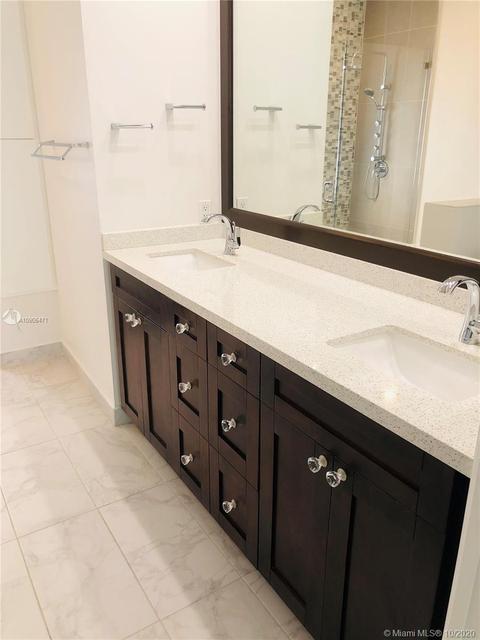 1043 Deerpath Ct, Weston, FL 33326 photo 10