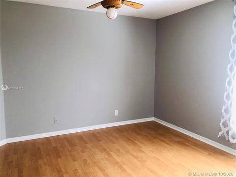 1043 Deerpath Ct, Weston, FL 33326 photo 22