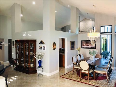 1043 Deerpath Ct, Weston, FL 33326 photo 17