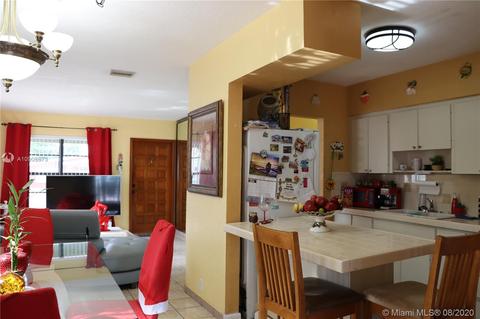 530 E 53rd St, Hialeah, FL 33013 photo 7