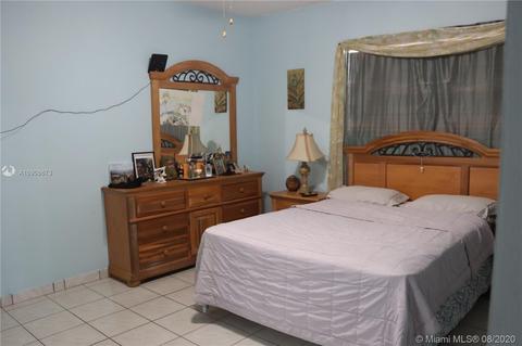 530 E 53rd St, Hialeah, FL 33013 photo 14