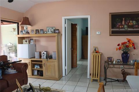 530 E 53rd St, Hialeah, FL 33013 photo 13