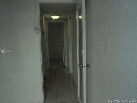 1900 W 68th St #A405, Hialeah, FL 33014 photo 18