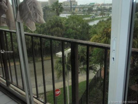 1900 W 68th St #A405, Hialeah, FL 33014 photo 7
