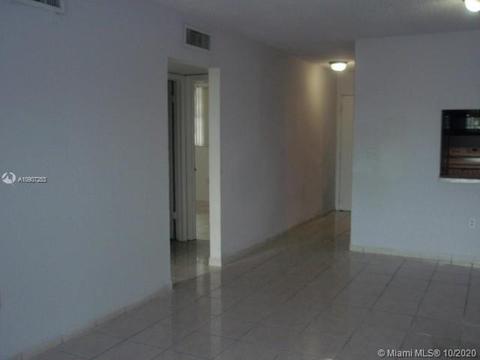 1900 W 68th St #A405, Hialeah, FL 33014 photo 5