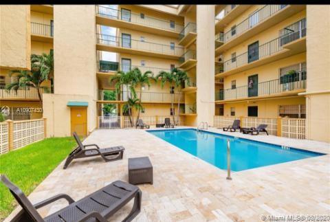4500 W 19th Ct #131, Hialeah, FL 33012 photo 2