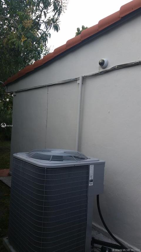 7230 W 14th Ave, Hialeah, FL 33014 photo 19