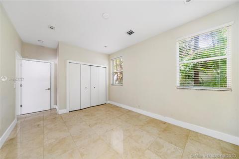 2467 Eagle Run Dr, Weston, FL 33327 photo 17