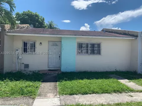 4615 NW 185th St, Miami Gardens, FL 33055 photo 1