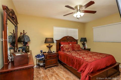 621 E 53rd St, Hialeah, FL 33013 photo 26