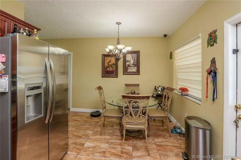 621 E 53rd St, Hialeah, FL 33013 photo 20