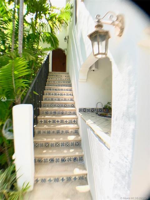 385 Ridgewood Rd, Key Biscayne, FL 33149 photo 43