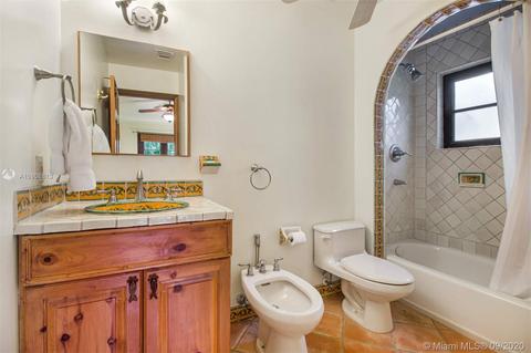 385 Ridgewood Rd, Key Biscayne, FL 33149 photo 35