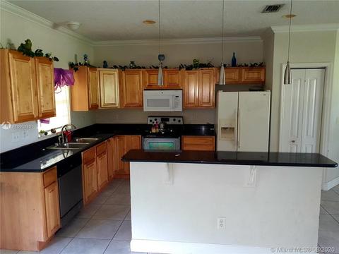217 SE 5th Ave, Okeechobee, FL 34974 photo 6