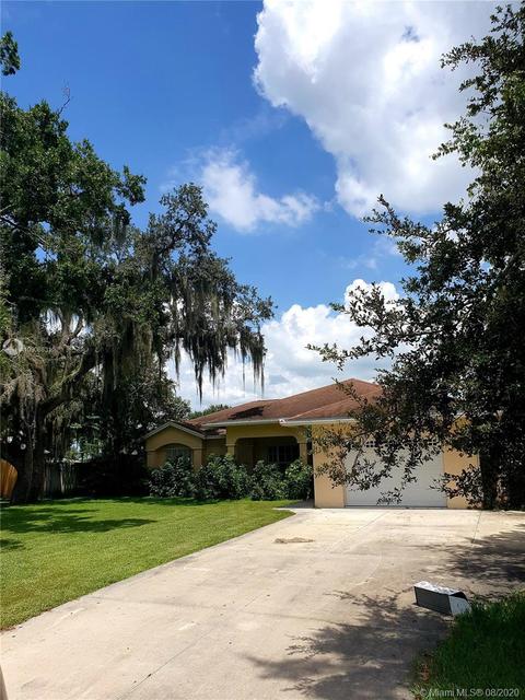 217 SE 5th Ave, Okeechobee, FL 34974 photo 3