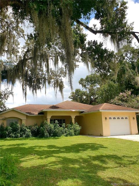 217 SE 5th Ave, Okeechobee, FL 34974 photo 2