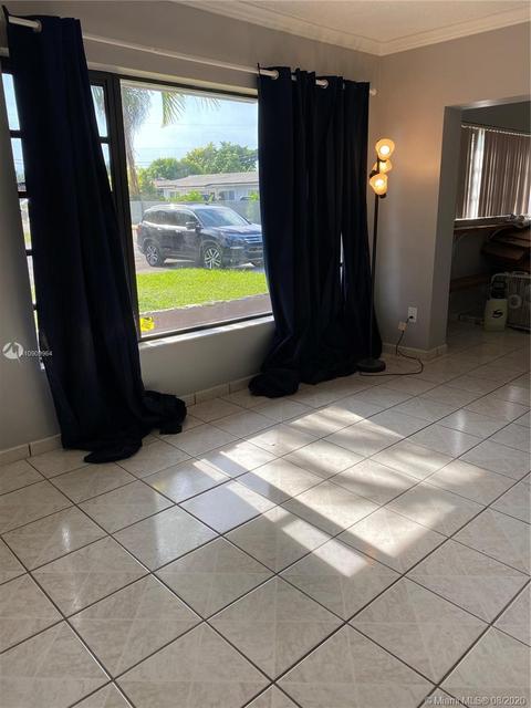 Undisclosed, Hialeah, FL 33012 photo 3
