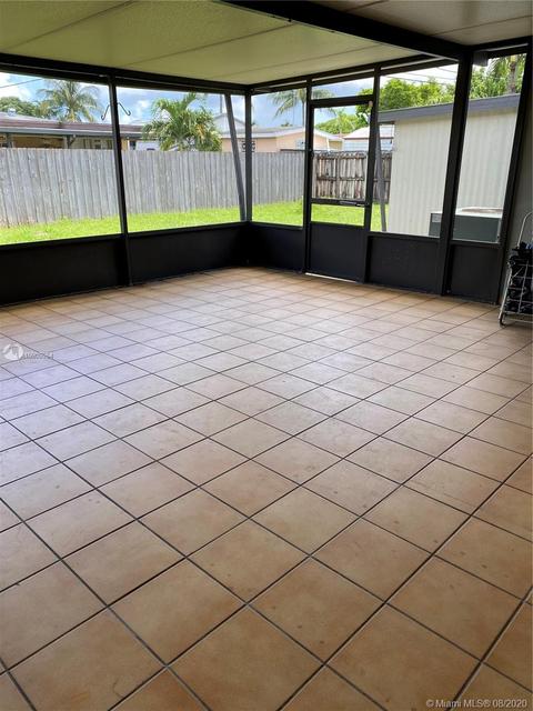Undisclosed, Hialeah, FL 33012 photo 13