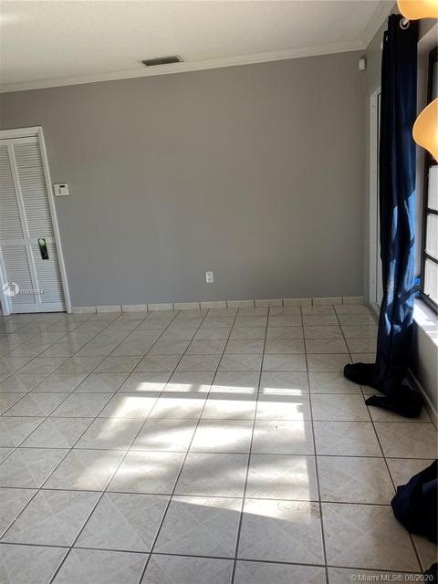 Undisclosed, Hialeah, FL 33012 photo 4