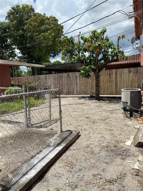 258 W 19th St, Hialeah, FL 33010 photo 25
