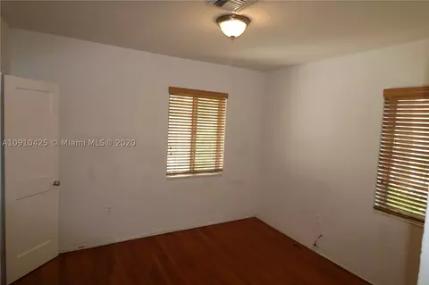 20 Alhambra Cir #6, Coral Gables, FL 33134 photo 10